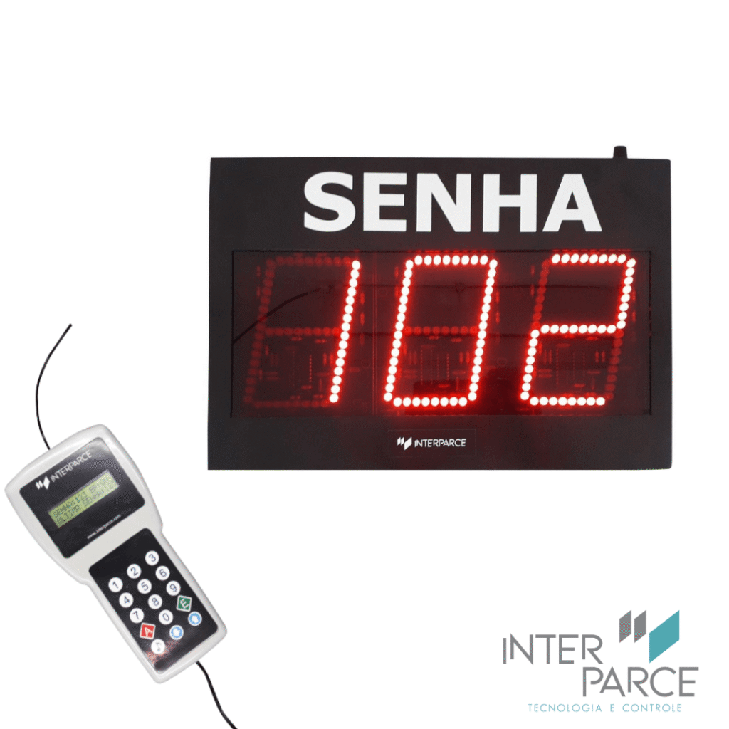 Painel de Senhas com Teclado Aleatório da Inter Parce, display LED vermelho de 10 cm e controle com visor LCD, ideal para atendimento por pedidos.